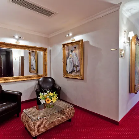 Moxa 4* ブカレスト