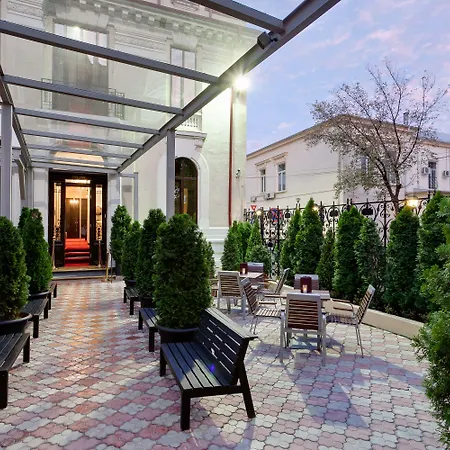 ホテル Moxa ブカレスト