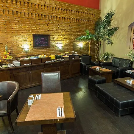 Hotel Moxa Boutique 4*