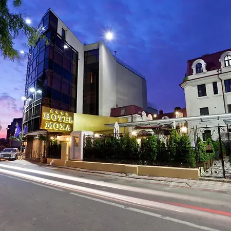 Moxa Hotel 4*